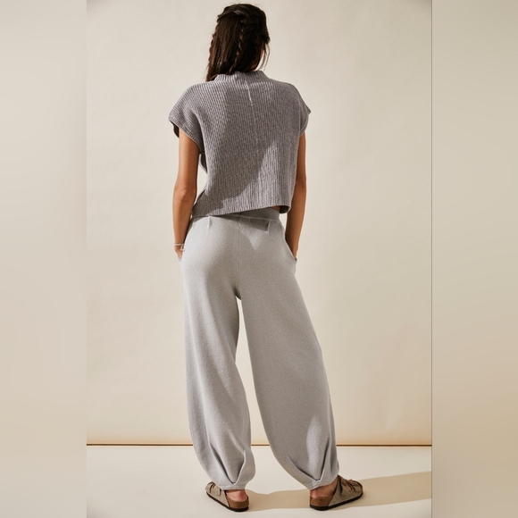 NWOT Free People [L] Beach Freya Sweater - Picture 4 of 11